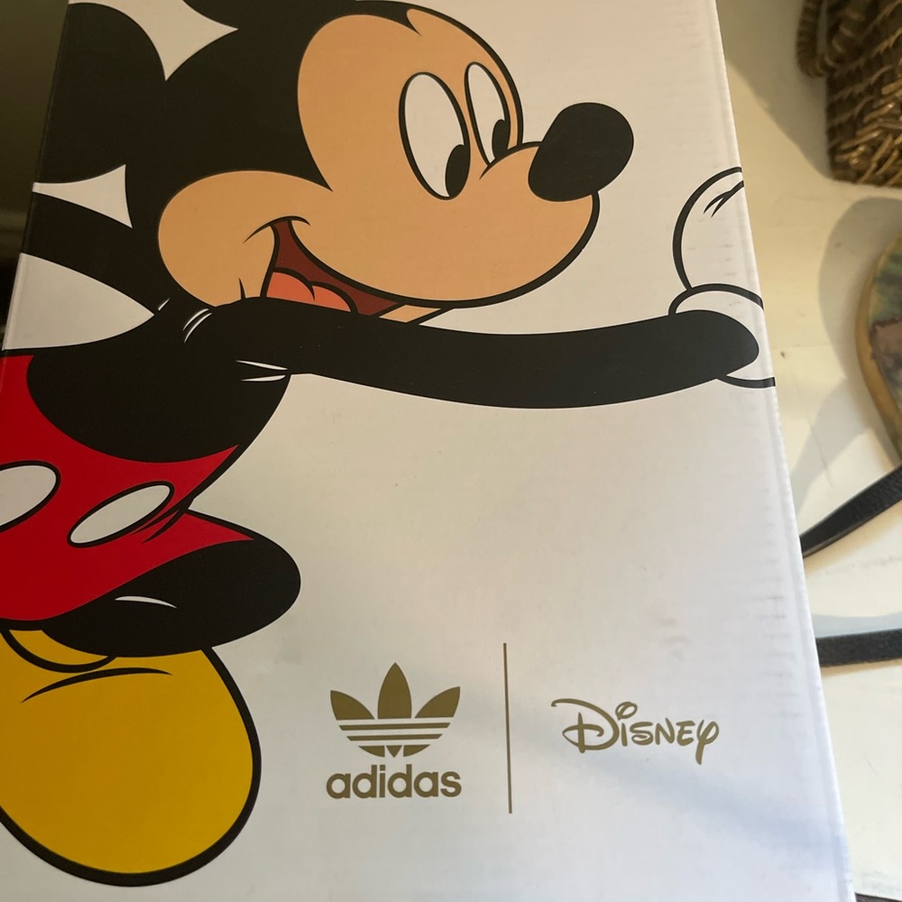 Super star adidas X Disney brand new still in box never worn 6.5